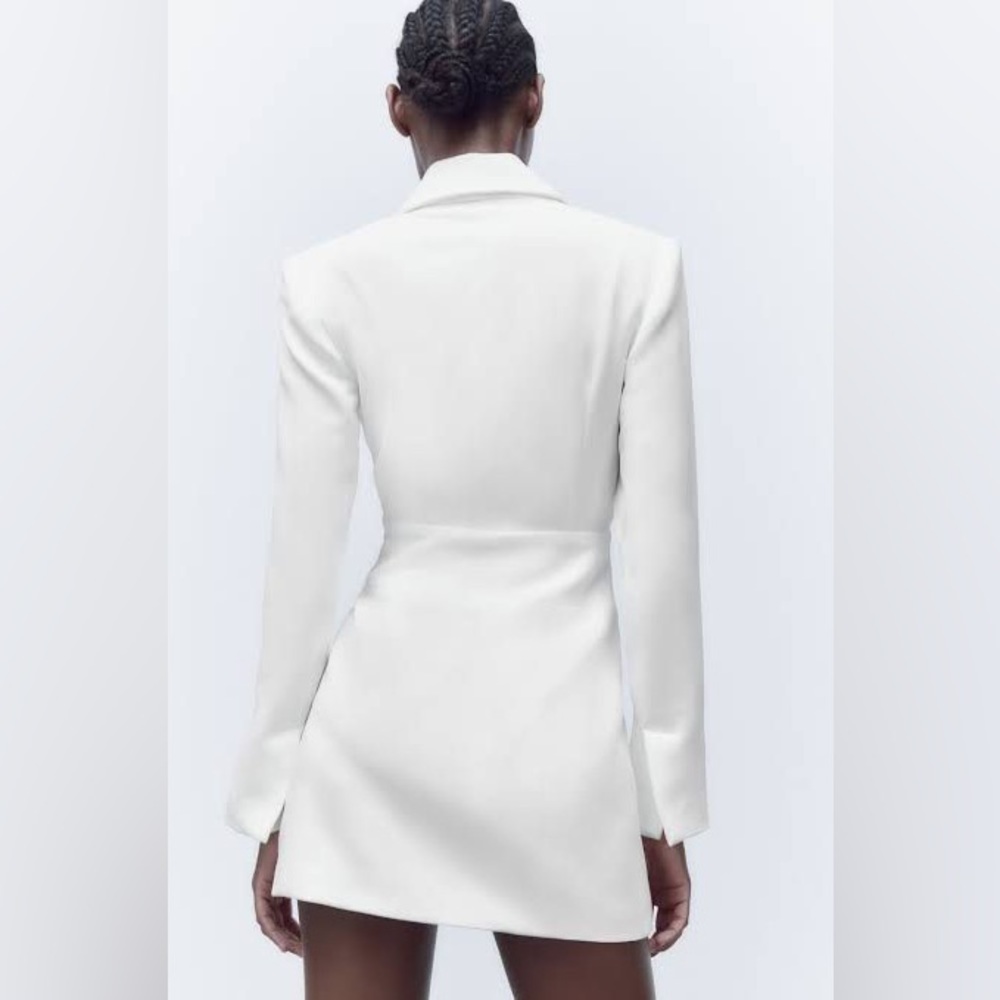 NWT ZARA Blazer Dress in White. Size XS - Picture 4 of 6